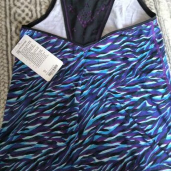 Ivivva NWT Train with Strength Tank - Size 12 - Picture 6 of 6